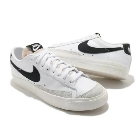 Chaussures de sport Femme W BLAZER LOW '77 DC4769102 - NIKE